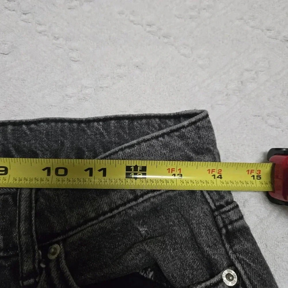 Urban Outfitters BDG Slim Straight NWT black distressed jeans Sz 27 - Picture 3 of 6